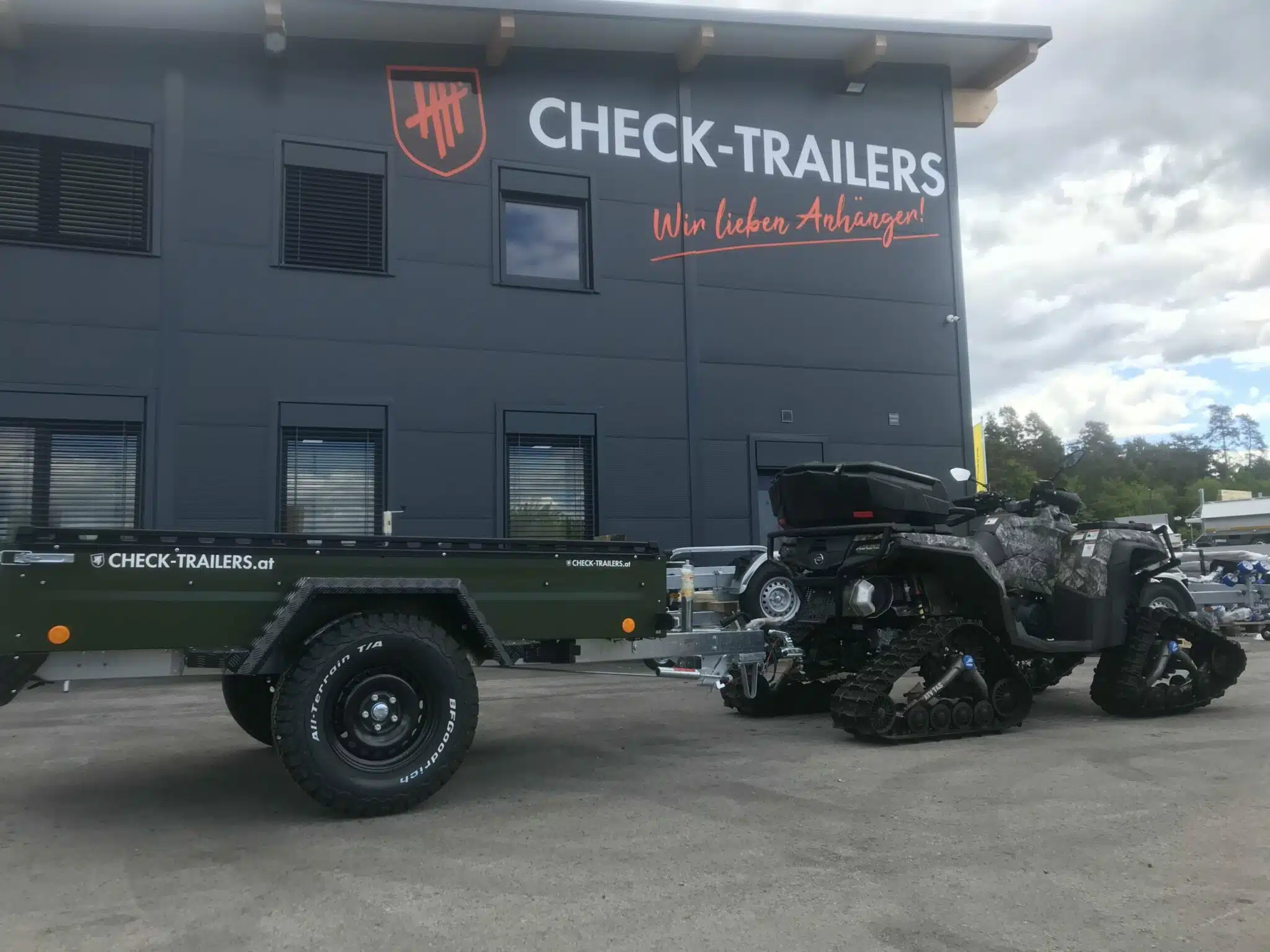 TPV EB3 Offroad| 1300 kg Gesamtgewicht,schwarz oder bronzegrün, gebremst, Anhänger für Quads, Offroad-Fahrzeuge, nur mit Alufelgen erhältlich - Slika 28