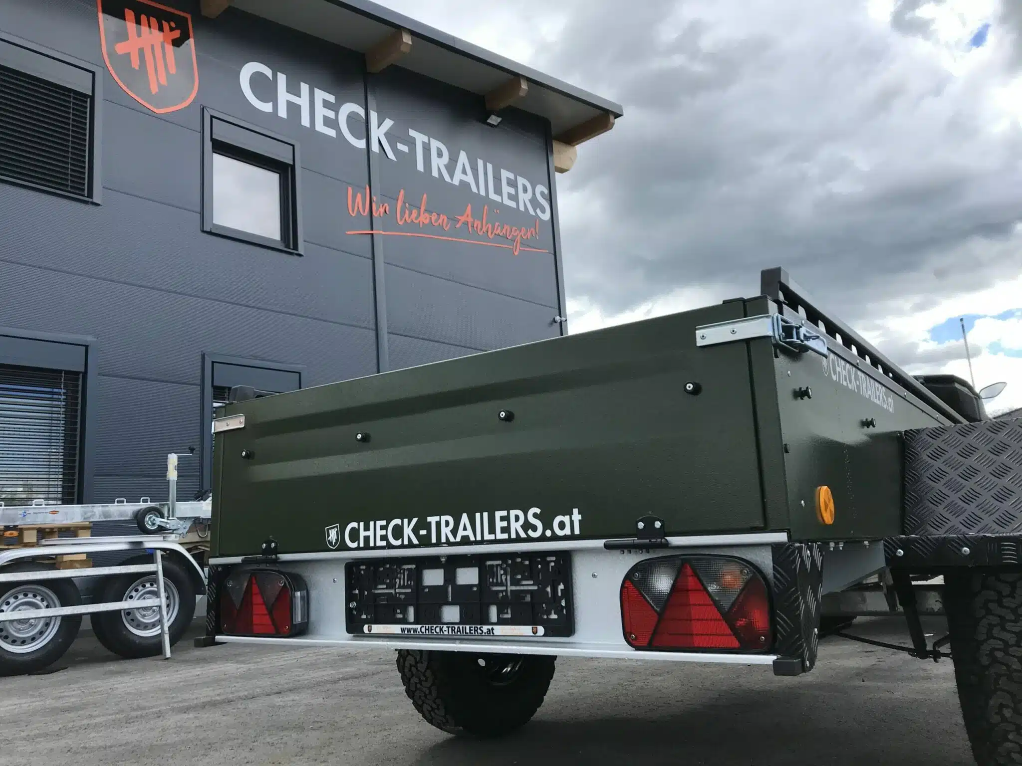 TPV EB3 Offroad| 1300 kg Gesamtgewicht,schwarz oder bronzegrün, gebremst, Anhänger für Quads, Offroad-Fahrzeuge, nur mit Alufelgen erhältlich - Slika 20