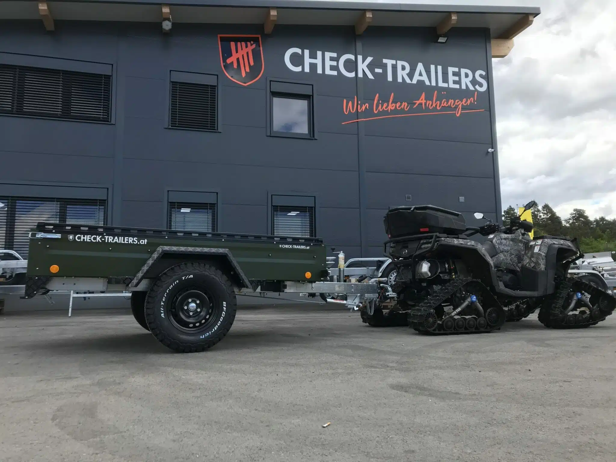 TPV EB3 Offroad | Skupna teža 1300 kg, črna ali bronasto zelena, z zavorami, prikolica za štirikolesnike, terenska vozila, na voljo samo z aluminijastimi platišči