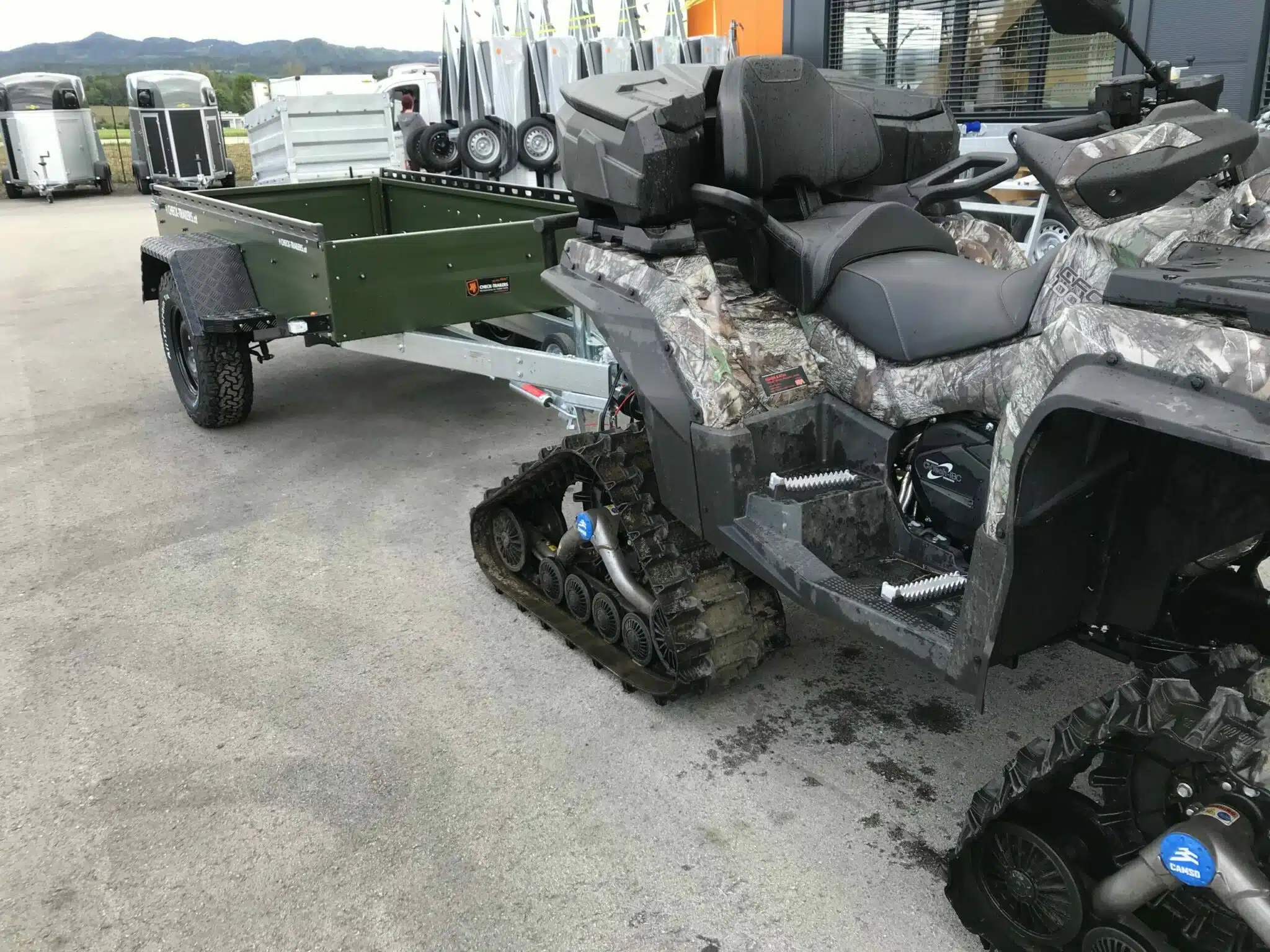 TPV EB3 Offroad| 1300 kg Gesamtgewicht,schwarz oder bronzegrün, gebremst, Anhänger für Quads, Offroad-Fahrzeuge, nur mit Alufelgen erhältlich - Slika 6