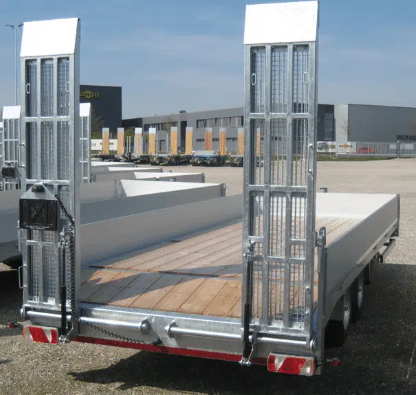 Humbaur Schwerlastanhänger Bauprogramm HBT 106224, Tandem-Überlader, Ladefläche abgeschrägt, Gesamtgewicht 10,5t• - Image 3