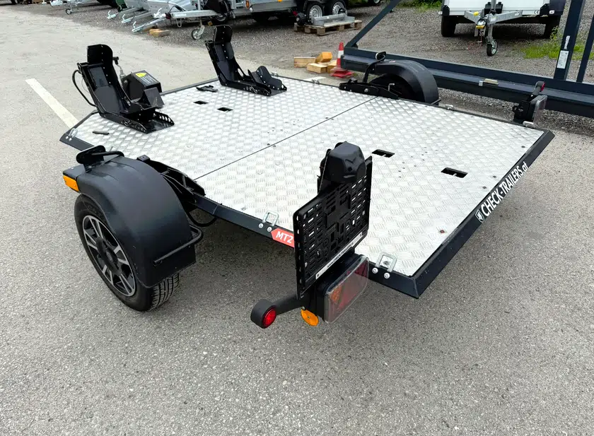 Gebrauchter Lorries, MT2,neuwertig mit Gebrauchsspuren Motorradanhänger für 2 Motorräder, 750 kg mit Alufelgen - immagine 4