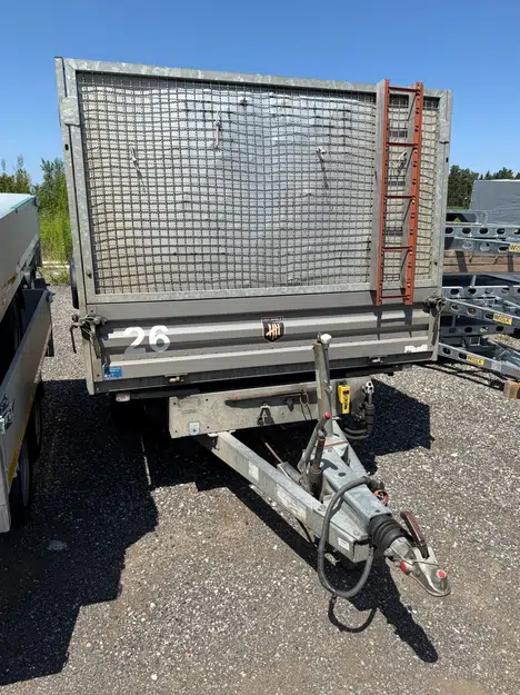 Gebrauchter Humbaur 3-S-Kipper HTK 3500.37, Rampen, hohe Bordwände 135 cm, reparaturbedürftig - Bild 2