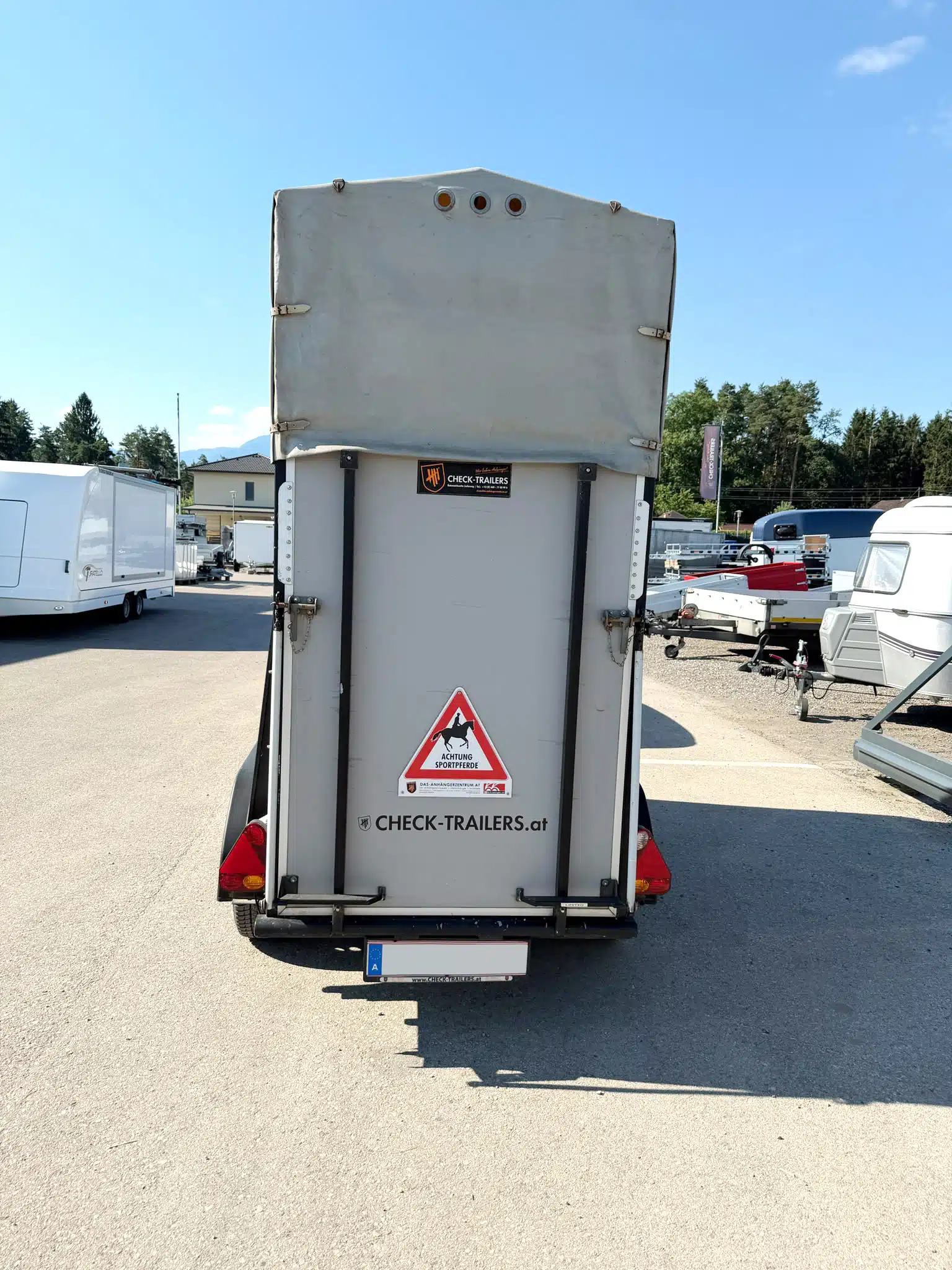 Gebrauchter Pferdeanhänger SIGG, sehr guter Zustand, 1200 kg, für 1 Pferd - immagine 2