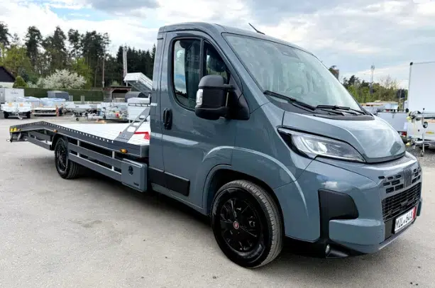Fiat Ducato, Renault, Mercedes, etc. Neufahrzeuge, Abschleppwagen, Sonderbau