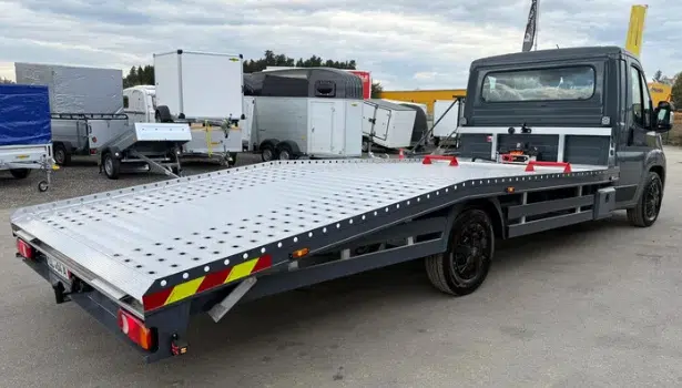 Fiat Ducato, Renault, Mercedes, etc. Neufahrzeuge, Abschleppwagen, Sonderbau - Bild 4